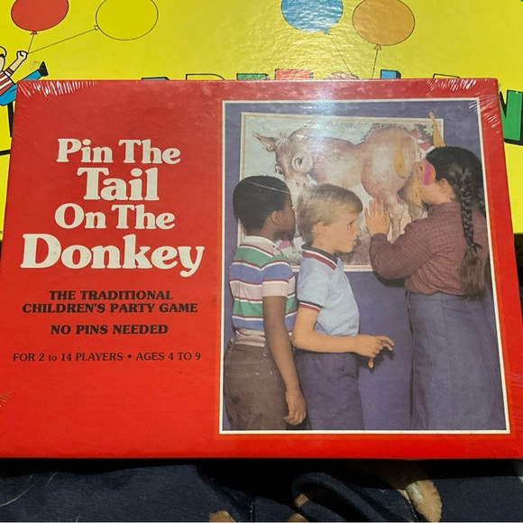 Vintage 1981 Pin The Tail On The Donkey Party Game-#4799-3 GOLDEN NEW SEALED - Picture 12 of 16